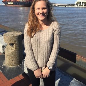 Meet your Posher, Claire