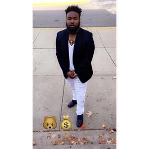 Meet your Posher, Dennis