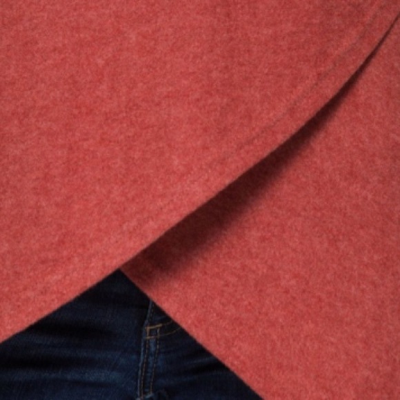 ❣️LAST-M❣️Beautiful Rust Color Tulip Cut Tunic Top - Picture 4 of 4