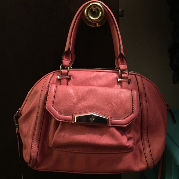 Salmon pink purse