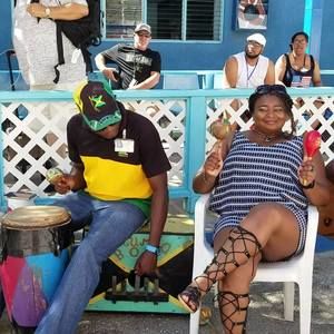 Meet your Posher, Tonya