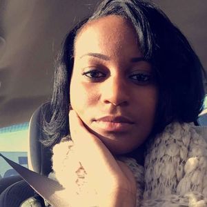 Meet your Posher, Debra