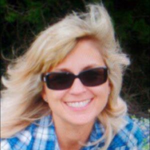 Meet your Posher, Victoria