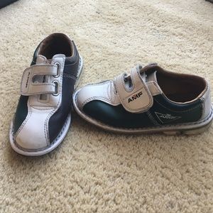 cheap kids bowling shoes