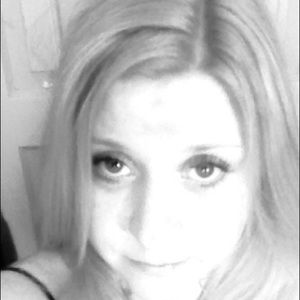 Meet your Posher, Carrie