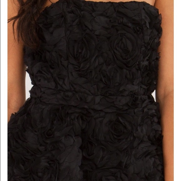 Ammo Poofy Petal Circle Dress - Picture 3 of 3