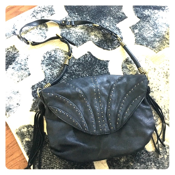 Black/gold Jessica Simpson Cross-body