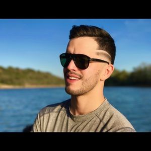 Meet your Posher, Philip