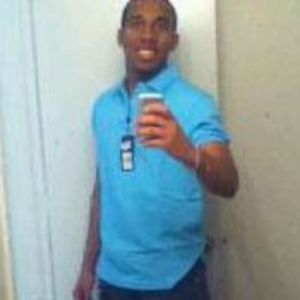 Meet your Posher, Deandre