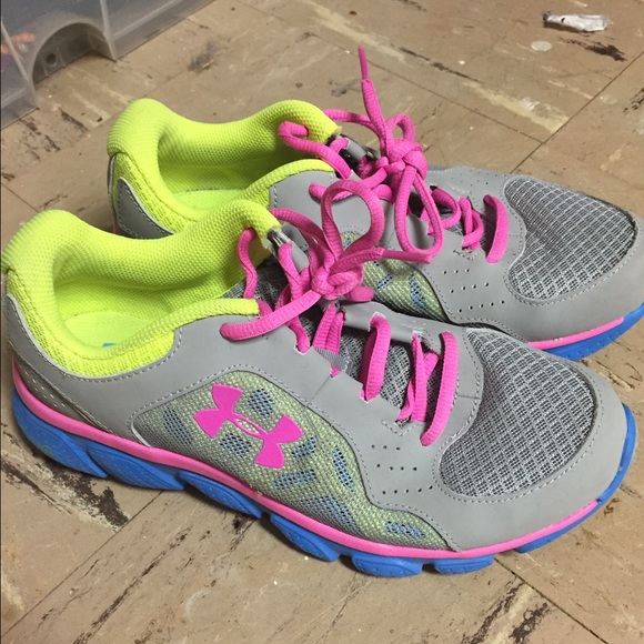 Under Armour Tennis Shoes