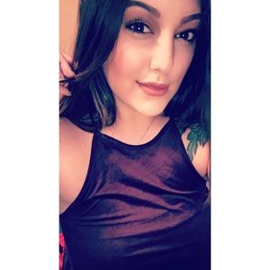 Meet your Posher, Kara