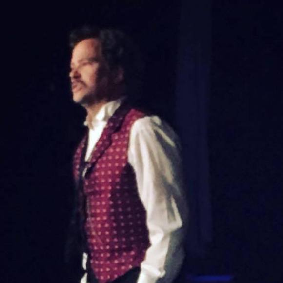 Meet your Posher, Elijah