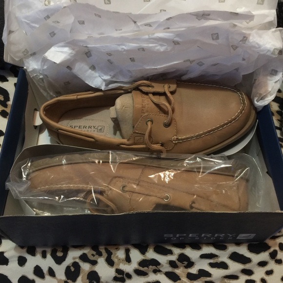 BNIB Sperry Top-Sider Leeward Linen