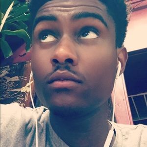 Meet your Posher, Tyler