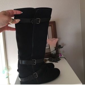 Aldo black hidden wedge boots