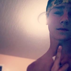 Meet your Posher, Zech