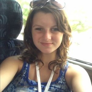 Meet your Posher, Ashlyn