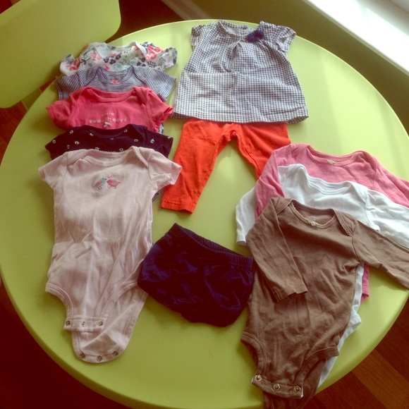 Baby girls clothing lot 11 pieces 3-6 months