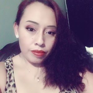 Meet your Posher, Lorena