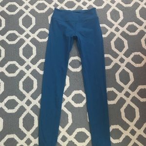 Beyond yoga soft teal leggings