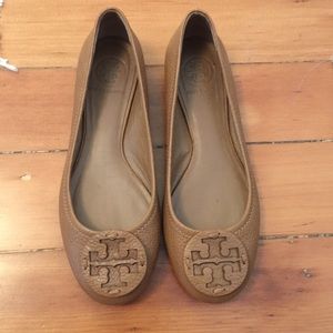 Tory Burch Tan Reva Flats- Brand New