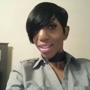 Meet your Posher, Nasheka