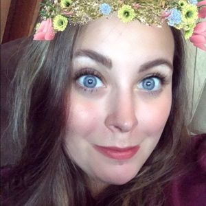 Meet your Posher, Allison