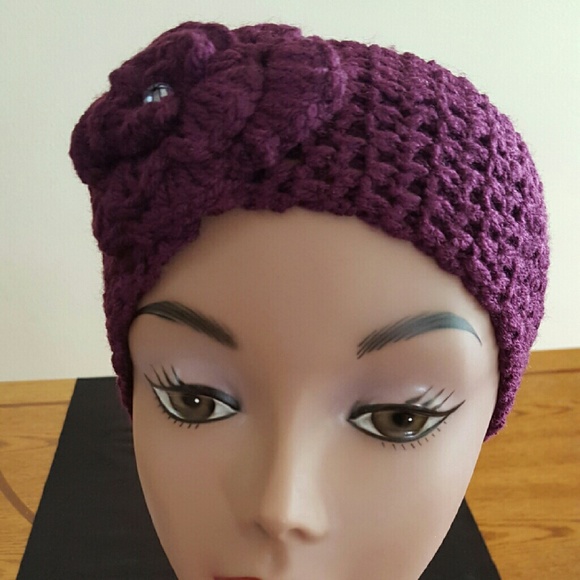 knit hat with triple flower, round glass - Picture 3 of 3