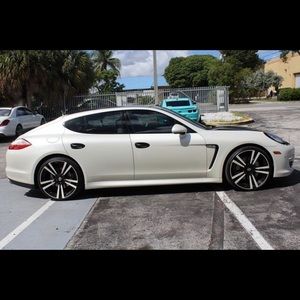 Meet your Posher, Peter