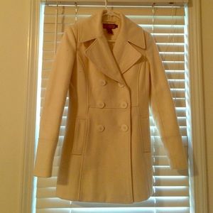 Vineyard vines double breasted pea coat white