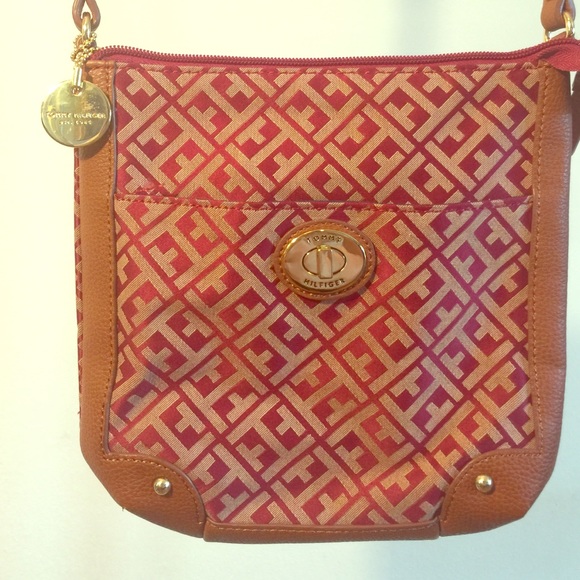 Tommy Hilfiger Maroon TH design crossbody