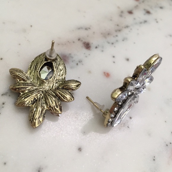 "Kate" Earrings || Clear Crystal Statement - Picture 3 of 8