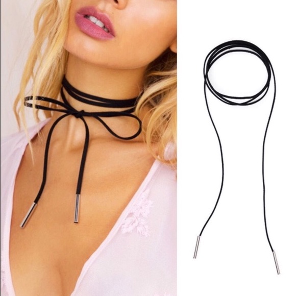 Jewelry - TRENDY! Leather strap necklace FAST✈️