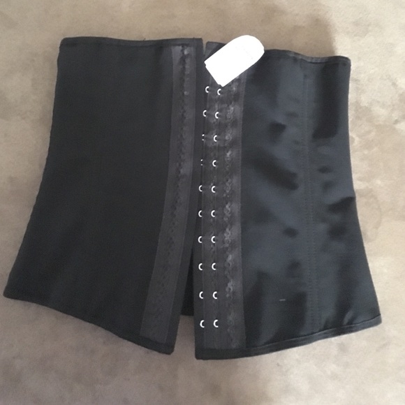Waist trainer!