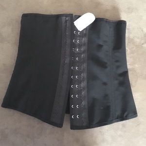 Waist trainer!