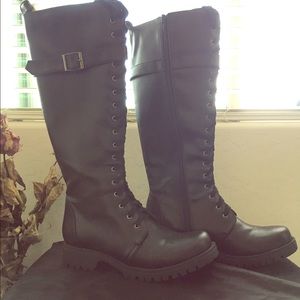 Volatile 9 black knee high boots