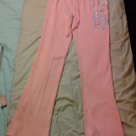 PINK pants