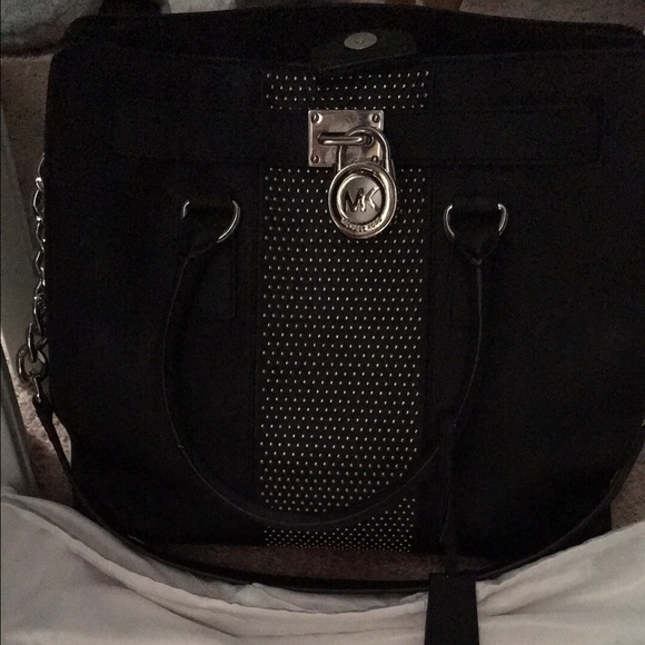 Micheal kors tote - Picture 1 of 1