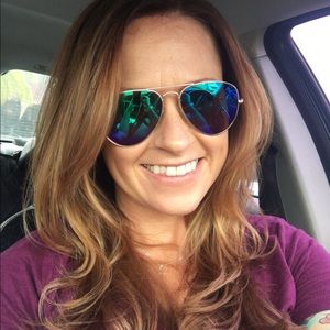 Meet your Posher, Wendy