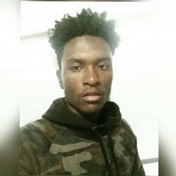 Meet your Posher, Javaughn - Picture 1 of 1