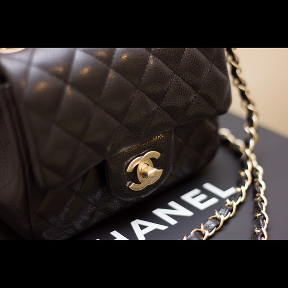 ❌SOLD❌Chanel Mini Flap Bag Black Caviar Gold HW - Picture 2 of 8