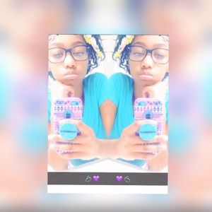 Meet your Posher, Joi