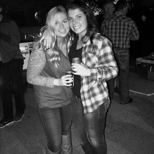 Meet your Posher, Carly