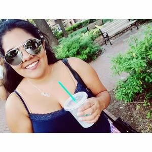 Meet your Posher, Andrea