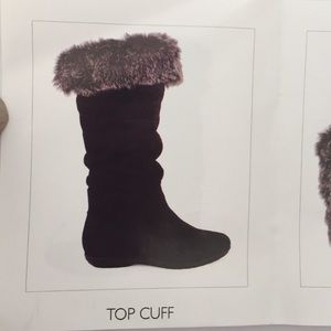 Report Shoes - EUC Report Snow Black Boots Report Shoes - EUC Report Snow Black Boots