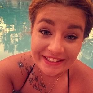 Meet your Posher, Gabrielle