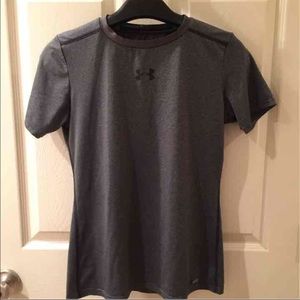 Heat-Gear Under Armour Shirt sz YXL