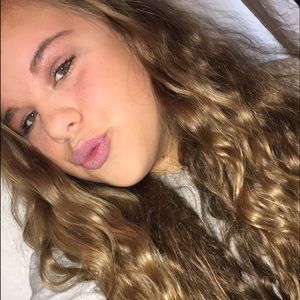 Meet your Posher, Jenna