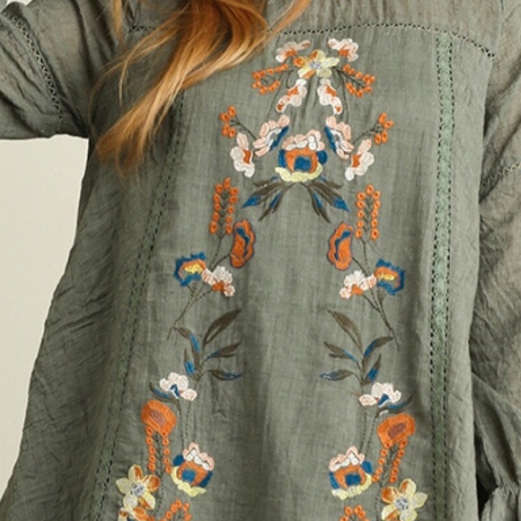 New Arrival~ Olive Embroidered Tunic Dress🍃 - Picture 4 of 4