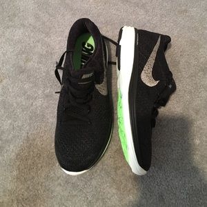 Women's Nike Flyknit Lunar3 LB size 8